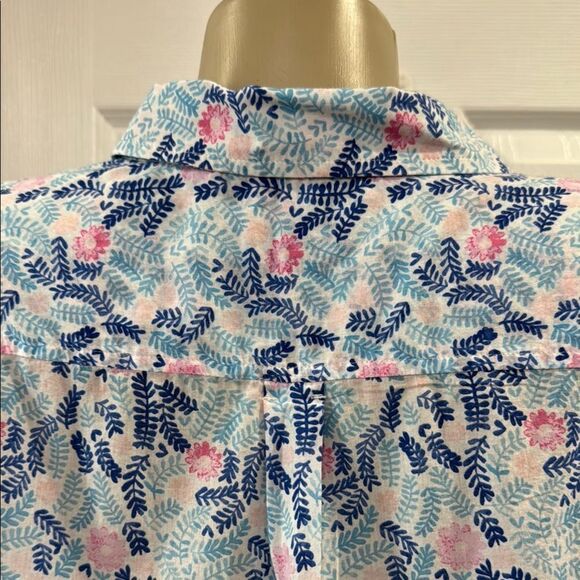 TALBOTS FLORAL SHIRT. - Picture 5 of 8